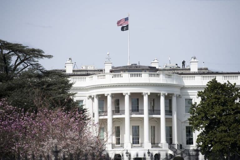 White House Says Iran Talks “Productive” Despite Rising Strait of Hormuz Tensions