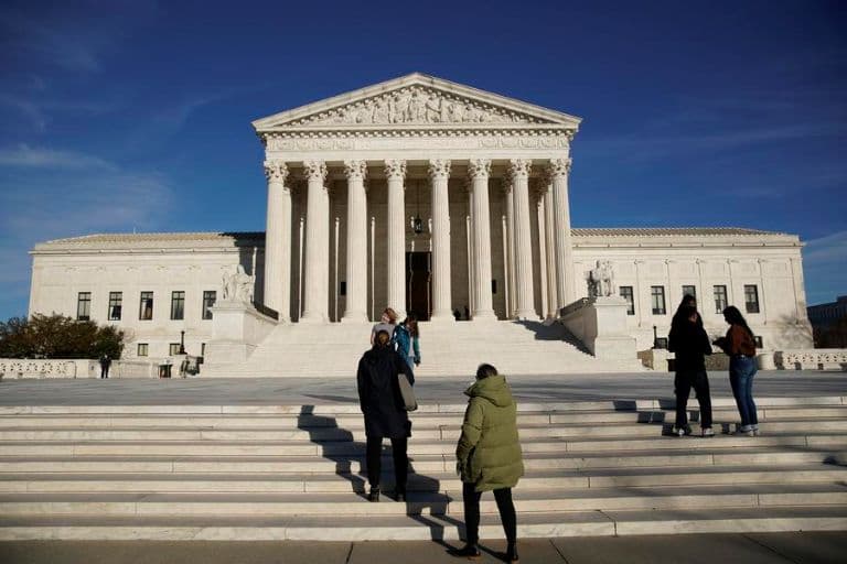 US Supreme Court Reviews Birthright Citizenship Amid Trump Administration Push for Narrow Interpretation
