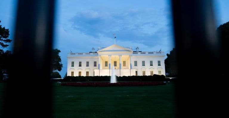 White House Forced Pakistan as Backchannel to Iran for Ceasefire Talks: Financial Times