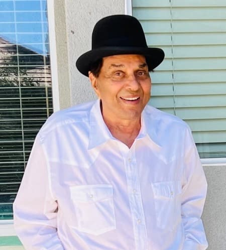 When Late Star Dharmendra Remembered Iconic Shammi Kapoor's Lifelong Love for Food