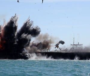 US Forces Target Iranian Missile Positions, Naval Vessels in Escalation Near Gulf Waters