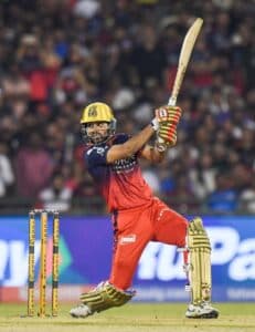 RCB Knock Out Mumbai Indians in Last-Ball IPL Thriller Powered by Krunal Pandya Heroics