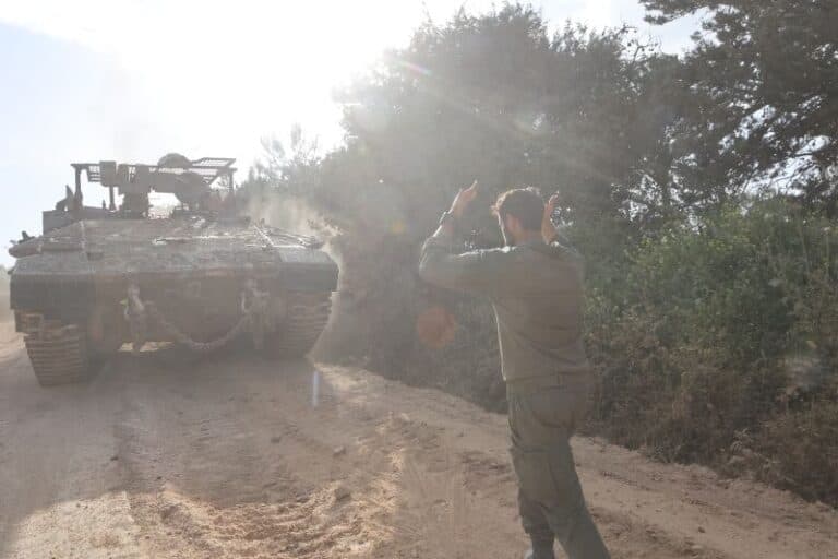 Israel Says Air Force Destroyed Hezbollah Launchers, Killed 15 Militants in Fresh Strikes