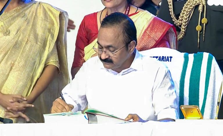 V.D. Satheesan Sworn in as Kerala’s 13th Chief Minister; Congress-Led UDF Returns to Power After 10 Years