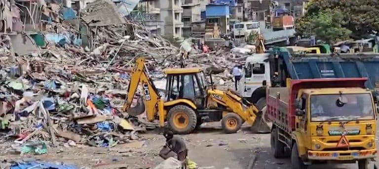 Tension in Mumbai’s Bandra East After Anti-Encroachment Drive Turns Violent; Police Injured