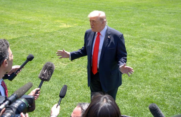 Donald Trump Says Iran Ceasefire on ‘Life Support’ Amid Escalating Tensions