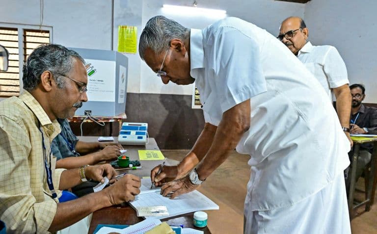 Pinarayi Vijayan Trails as Early Trends Shock LDF; Congress Sees Clear Path to Power