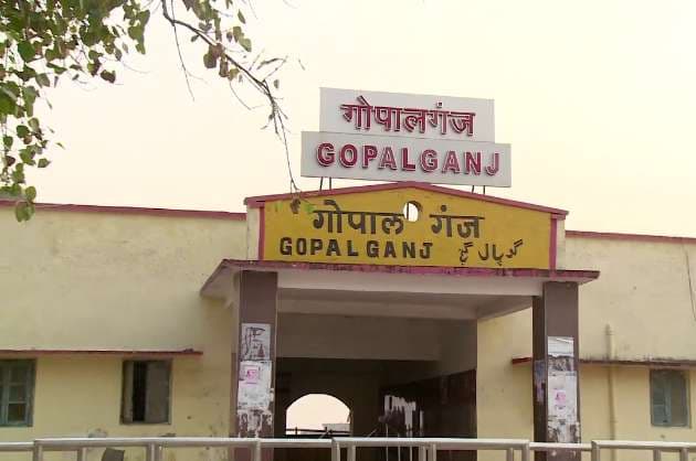Bihar flood victims left stranded on railway platforms