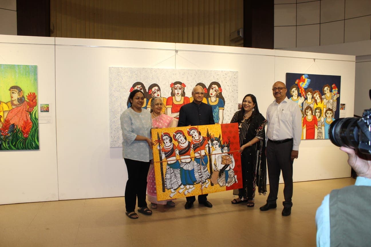 Mumbai’s Jehangir Art Gallery Exhibits Works of a Promising Chhattisgarh Artist