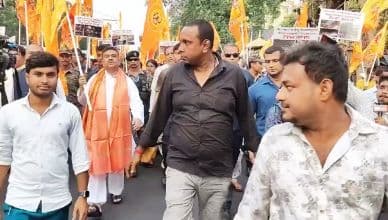 Bengal BJP Leader Threatens to Hold Protests at Borders if Attack on Minority Hindus in Bangladesh Not Stopped