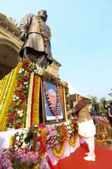 Defence Minister Rajnath Singh: During Vajpayee’s Tenure India achieved 8.4 Pc Growth Rate, Gram Sadak Yojana & Antyodaya Yojana Revolutionised Rural infra & Uplifted Marginalised Communities