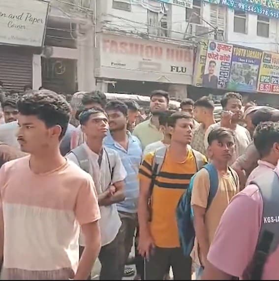 Students Worried About Exam Preparation After Attack on Khan Sir’s Coaching Centre in Patna