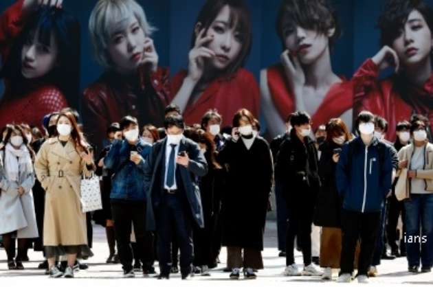 Job availability in Japan worsens