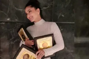 Thailand honours Sunny Le