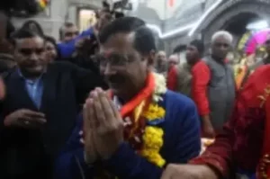 Kejriwal elected leader o