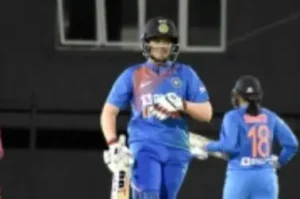 Verma  Mandhana help Indi