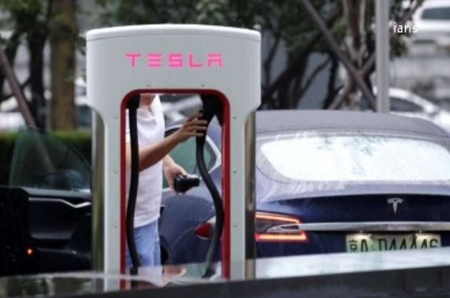 Nickel impact  Tesla EVs get costlier  cheapest car now starts at  46 990