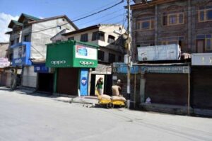 Any relaxation in lockdown after April 20 unlikely in Kashmir