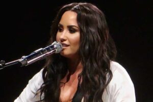 Demi Lovato is  not friends with  Selena Gomez