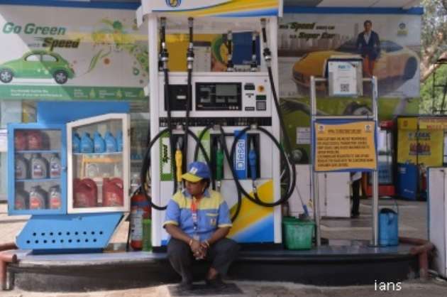 47  hold Centre responsible for hike in auto fuel prices