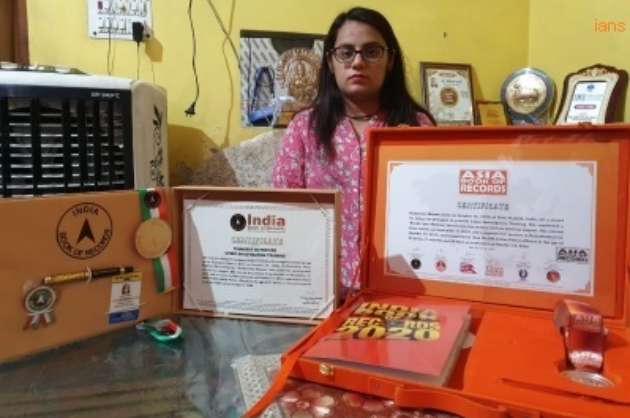 Kamakshi  who trained thousands of policemen  entered the  World Book of Records