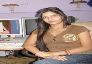 Mumbai:  Actor abused, threatened as her car hit SUV