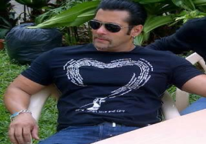 Dabang thespian identified!