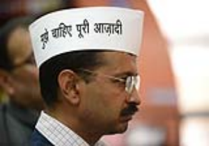 My fight is only against Modi, says Kejriwal