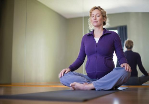 Yoga can ease stress for pregnant women