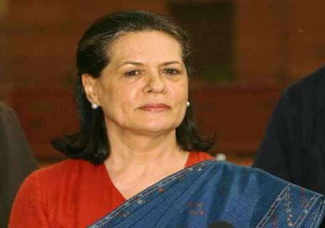 Sonia Gandhi leads in Rae Bareli