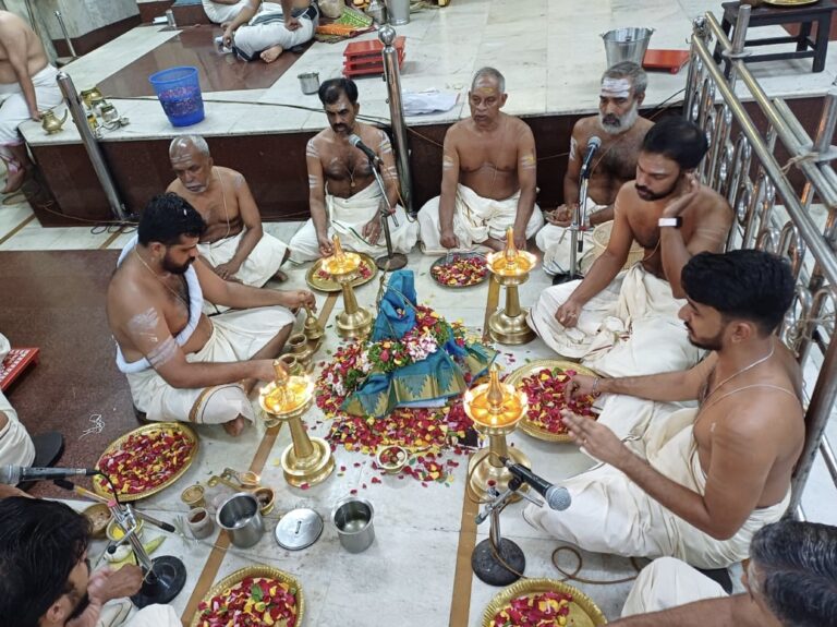 Golden Jubilee Celebrations of Kochu Guruvayoor Temple at Asthika Samaj Matunga