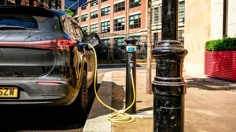 Uttar Pradesh Cuts Road Tax on Hybrid Cars