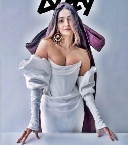 Sonam Kapoor Shares Concept Photo Shoot