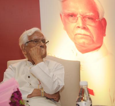 Former External Affairs Minister K. Natwar Singh Passes Away at 95.