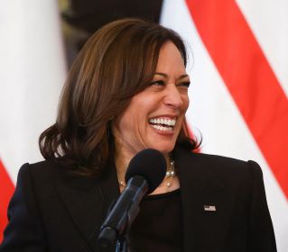 Russian President Putin Backs Kamala Harris in US Polls, Says Admires ‘Her Infectious Laugh’