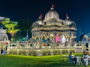 Kolkata’s Durga Puja: This Year it is a Celebration of Resilience Amidst Tragedy, as Pandals Dazzle the City of Joy