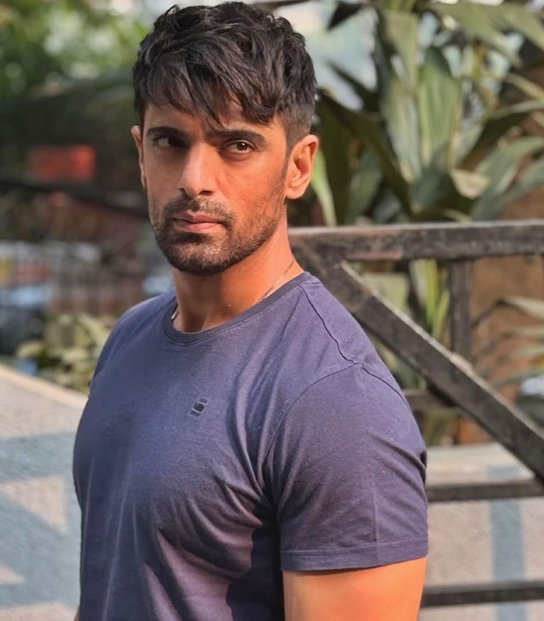 Mohit Malik Explains Why Manoj Pahwa Became Hostile Towards Him on a Shoot