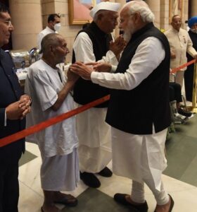 Padma Shri Awardee Baba Shivanand Passes Away at 128, PM Modi Pays Tribute