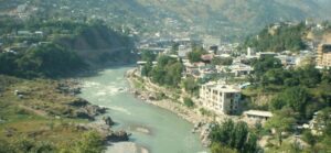 Pakistan-Administered Kashmir Asks Residents Near LoC To Stockpile Food Amid Fears of Indian Attack Pakistan-Administered Kashmir Asks Residents Near LoC To Stockpile Food Amid Fears of Indian Attack