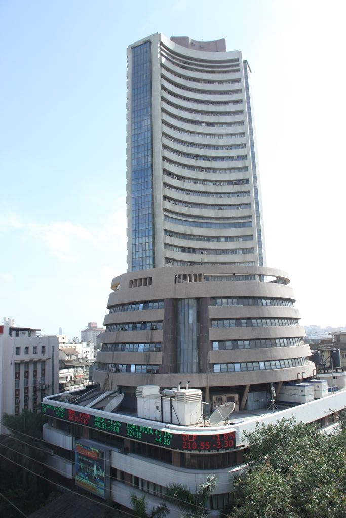 Market Outlook: India-Pak Tensions, Inflation and Economic Data Key Triggers For Next Week