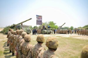 Pakistan Prime Minister Shehbaz Sharif visited an Army cantonment in Sialkot of Punjab , general asif munir