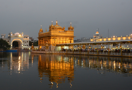 Golden Temple Gets Third Bomb Threat; Security Stepped Up