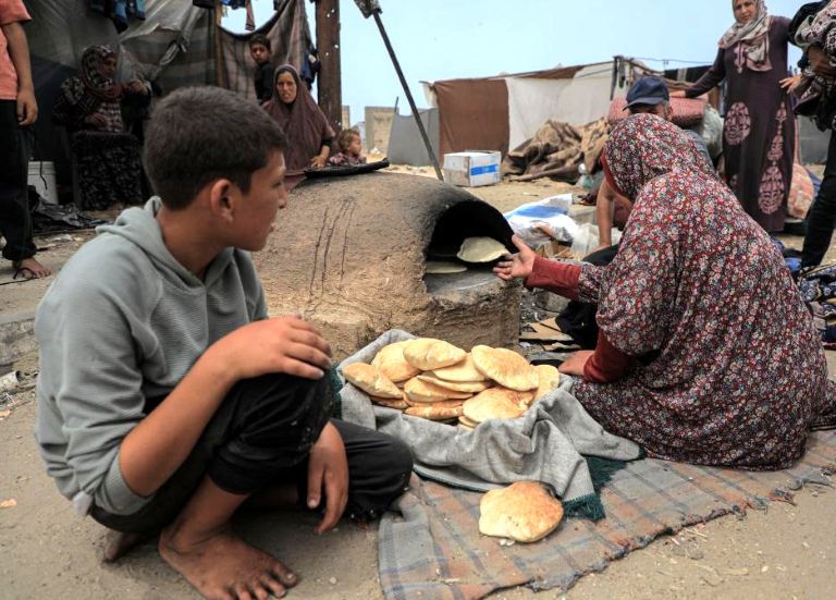 Israel Announces 10-Hour Military Activity Pause For Aid In Parts of Gaza Strip 