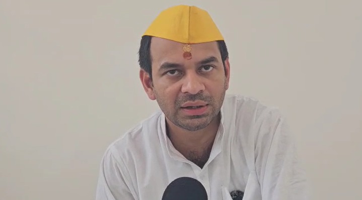 'People Will Decide': Tej Pratap Evasive on Mahagathbandhan vs NDA in Bihar
