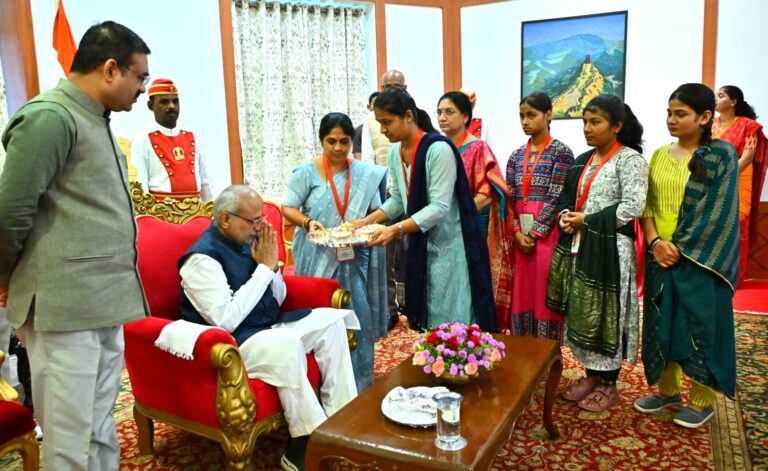 Visually Impaired, Tribal Students, Self-Help Group Women Tie Rakhi to Governor Radhakrishnan