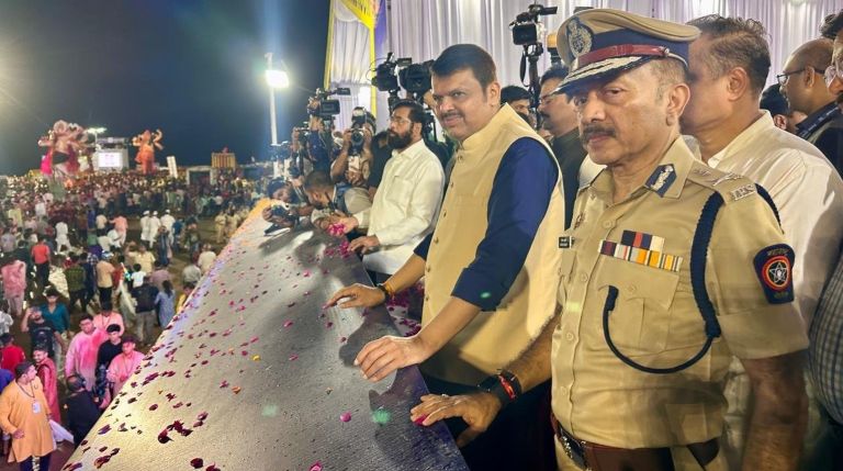 Maharashtra: Grand Farewell to Ganapati Bappa Amid Huge Processions