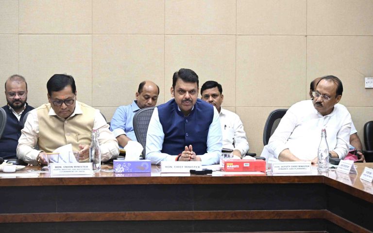 Maharashtra CM Urges GoI to Set Up a Permanent Centre in Mumbai for India Maritime Week