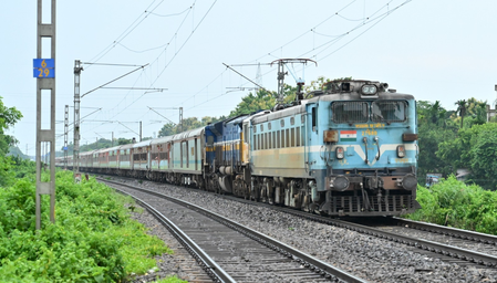 Indian Railways Will Run 89 Special Trains in Next 3 Days Amid Winter Demand