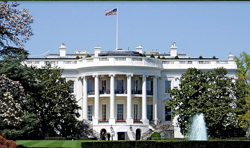 US Gasoline Prices Hit 4.5-Year Low as White House Credits ‘American Energy Dominance’