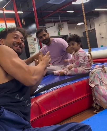 Jackie Shroff Posts Cute Video of Tiger Shroff Encouraging Toddler’s Headstand Attempt